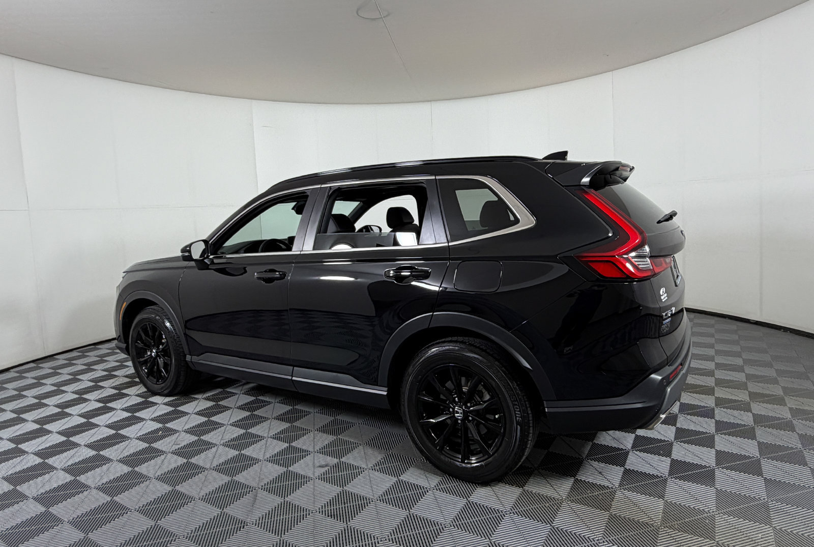 Used 2025 Honda CR-V Sport-L image 3