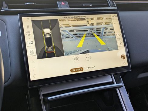 Used 2024 Land Rover Range Rover Velar S image 16