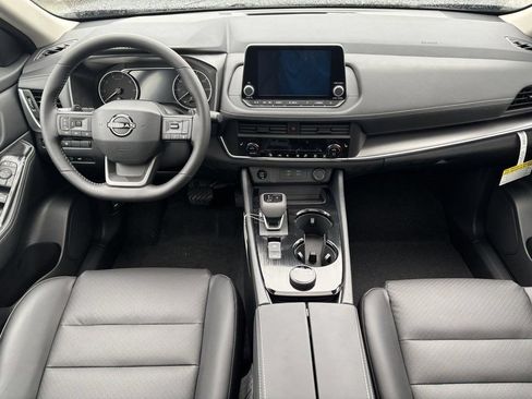 Used 2026 Nissan Rogue Dark Armor AWD/4WD image 18
