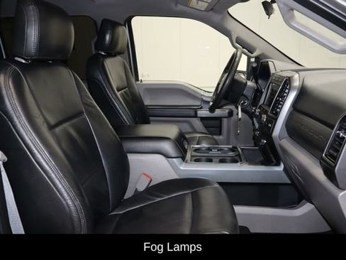 Used 2019 Ford F250 XLT w/ XLT Premium Package image 18