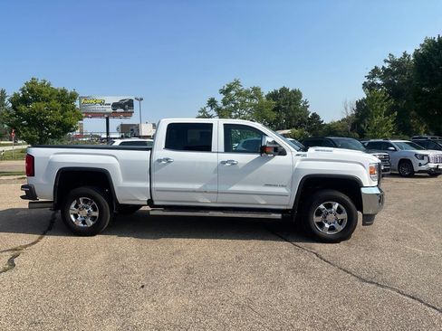 Used 2018 GMC Sierra 3500 SLT w/ Duramax Plus Package AWD/4WD image 4