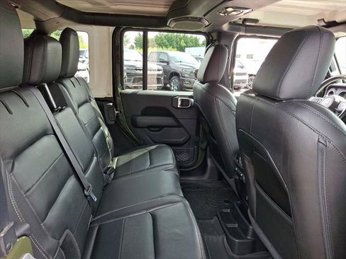 Certified 2023 Jeep Wrangler Unlimited Sahara w/ LED Lighting Group AWD/4WD image 15