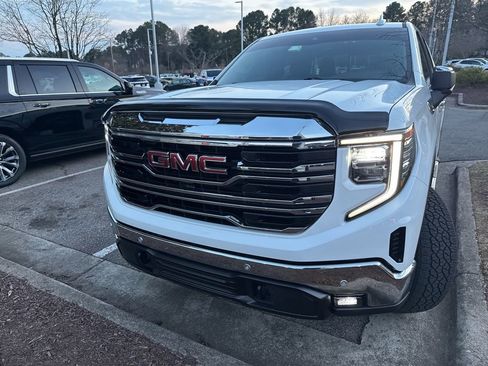 Used 2024 GMC Sierra 1500 SLT w/ SLT Premium Plus Package image 3