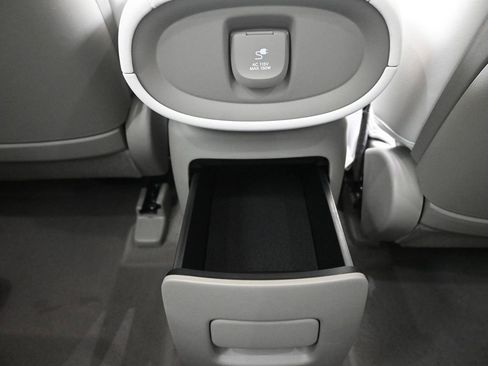 New 2026 Hyundai Palisade Limited image 24