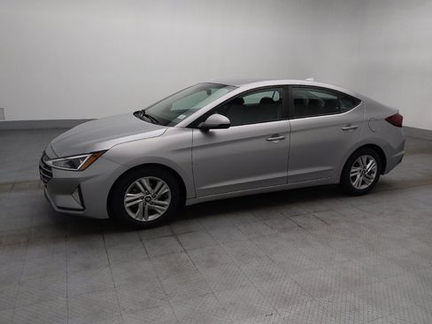 Used 2020 Hyundai Elantra SEL FWD image 2
