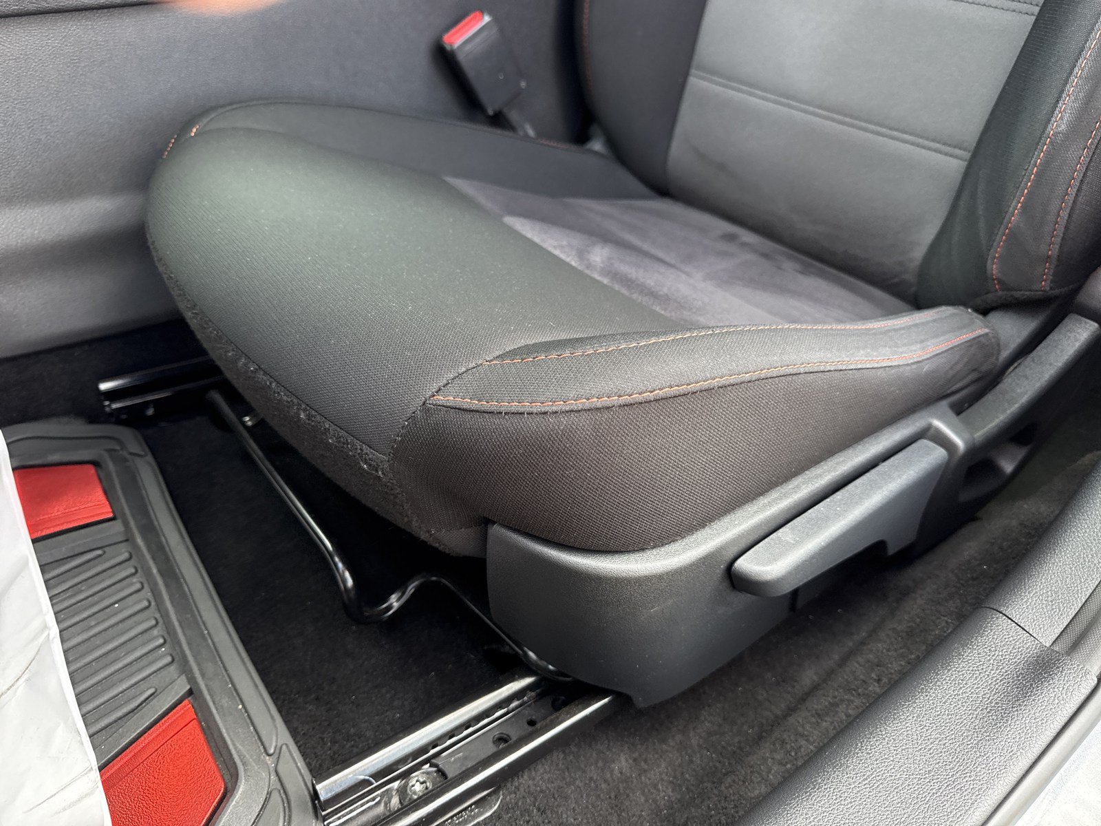 Used 2024 Nissan Sentra SR FWD image 12