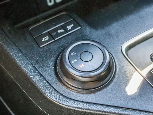 Used 2022 Ford Ranger XLT w/ Equipment Group 302A High image 27