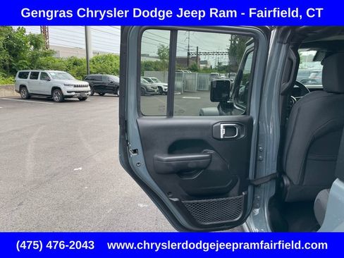 Certified 2025 Jeep Wrangler Unlimited Sport S 4xe AWD/4WD image 40