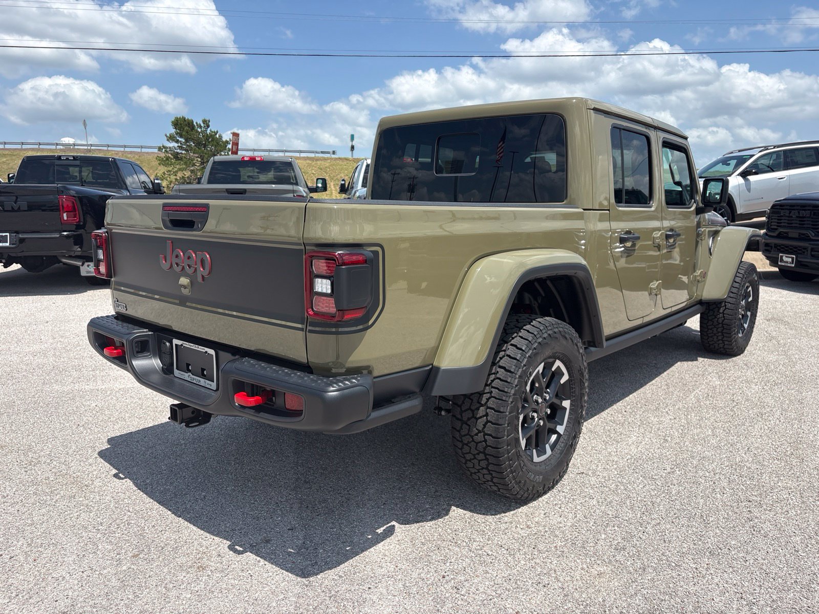 New 2026 Jeep Gladiator Rubicon AWD/4WD image 6