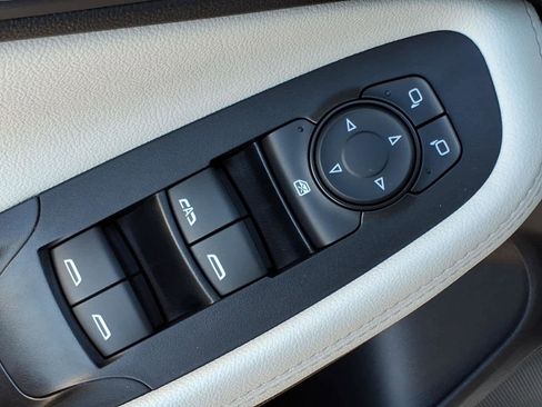 Used 2024 Buick Encore GX Preferred w/ Advanced Technology Package image 23