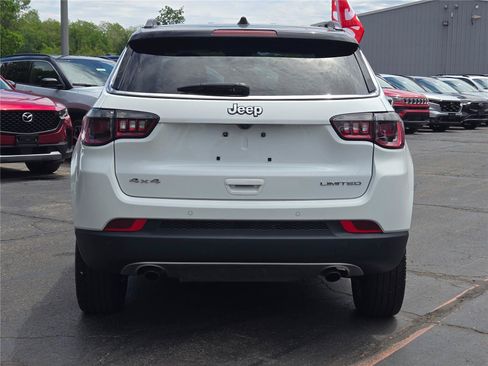 Used 2023 Jeep Compass Limited AWD/4WD image 10