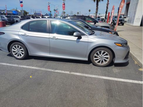 Certified 2023 Toyota Camry LE image 4