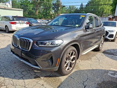 Used 2022 BMW X3 xDrive30i w/ Premium Package 2