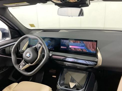 Certified 2025 BMW X3 xDrive30i w/ Premium Package AWD/4WD image 29