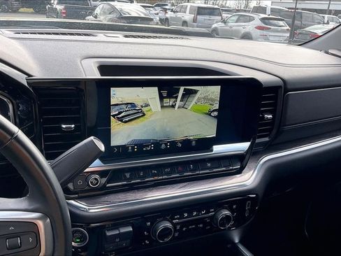 Used 2025 Chevrolet Silverado 2500 LTZ w/ LTZ Plus Package image 18