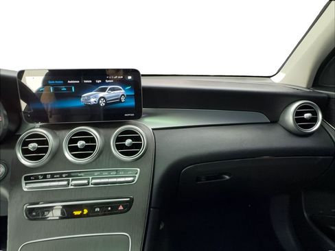 Used 2022 Mercedes-Benz GLC 300 w/ Premium Package Lite image 20