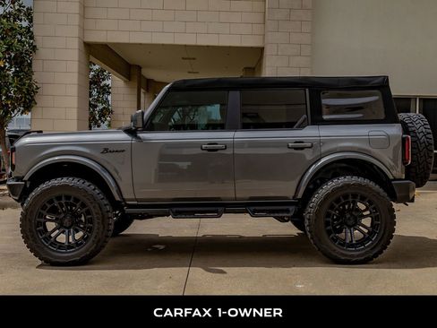 Used 2023 Ford Bronco Outer Banks image 5