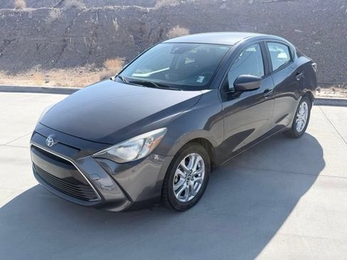 Used 2018 Toyota Yaris iA FWD image 1