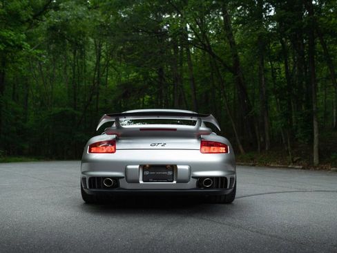 Used 2008 Porsche 911 GT2 RWD image 13