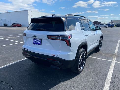 Used 2026 Chevrolet Equinox RS image 7