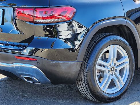 Used 2023 Mercedes-Benz GLB 250 image 21