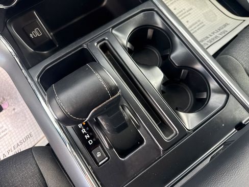 Used 2025 Ford F150 Lightning XLT image 29