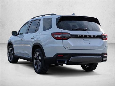 New 2026 Honda Pilot Elite image 9