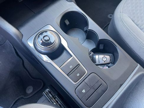 Used 2021 Ford Escape SE w/ SE Sport Appearance Package FWD image 31
