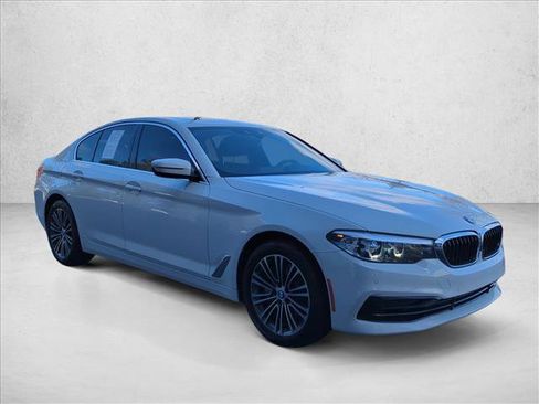 Used 2020 BMW 530i image 3