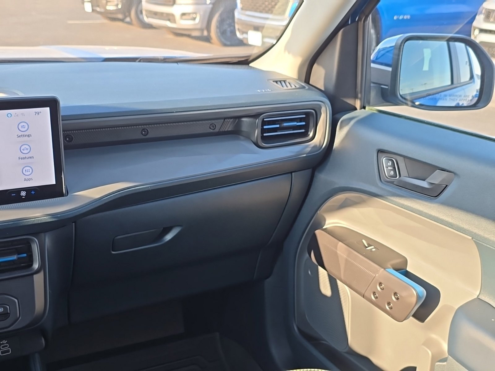 Used 2025 Ford Maverick Lobo AWD/4WD image 19
