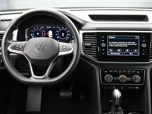 Used 2023 Volkswagen Atlas SE AWD/4WD image 11