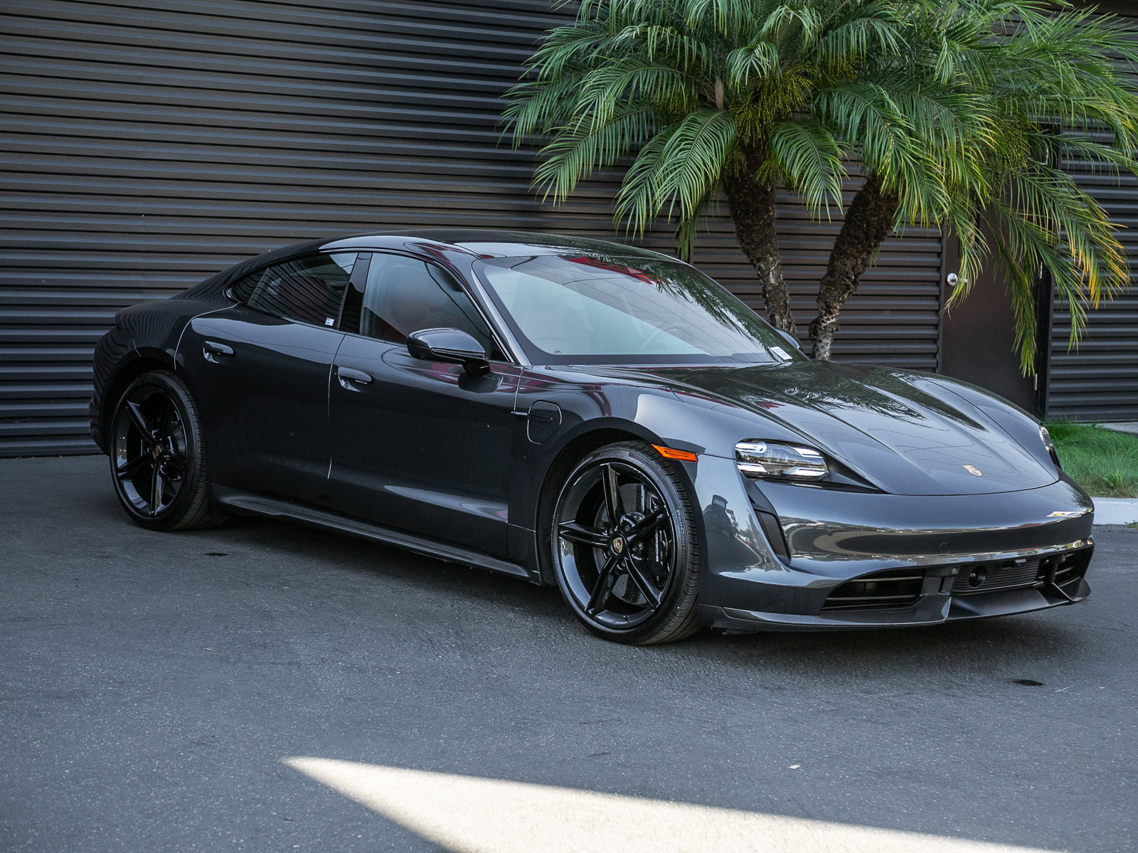 Used 2021 Porsche Taycan Turbo S AWD/4WD image 6