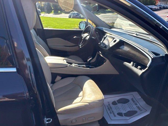 Used 2020 Buick Envision Essence AWD/4WD image 24