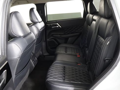 Used 2022 Mitsubishi Outlander SEL FWD image 37