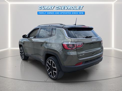 Used 2018 Jeep Compass Limited w/ Navigation Group AWD/4WD image 6
