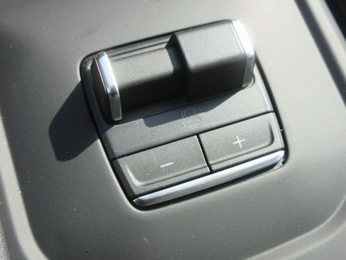 New 2026 GMC Sierra 2500 Denali w/ Denali Reserve Package image 21