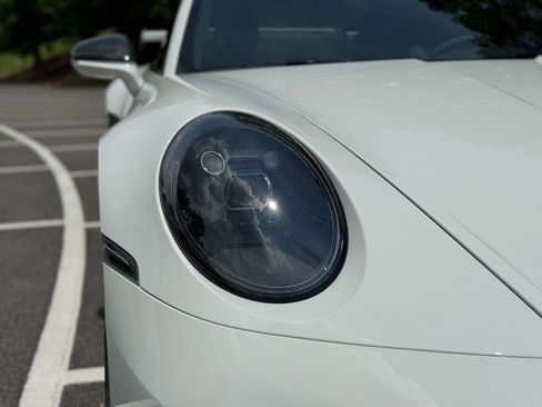 Used 2022 Porsche 911 GT3 RWD image 19