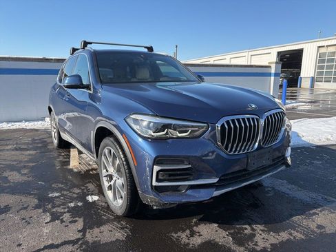 Used 2022 BMW X5 xDrive40i w/ Premium Package image 7