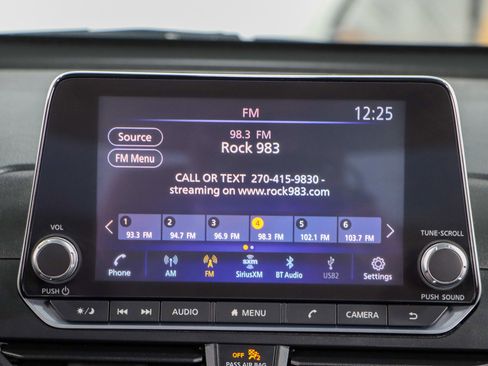 Used 2024 Nissan Altima 2.5 SR image 19