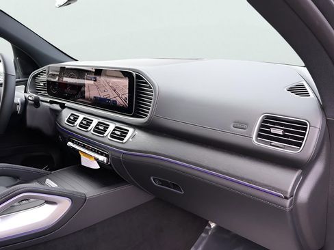 New 2026 Mercedes-Benz GLE 450 4MATIC image 11