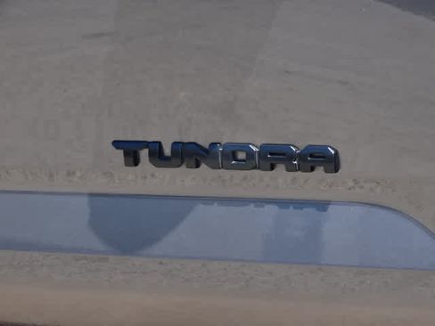 Used 2023 Toyota Tundra Limited AWD/4WD image 8