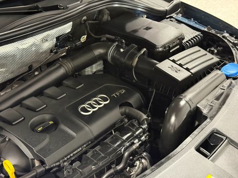 Used 2017 Audi Q3 2.0T Prestige w/ Prestige Package AWD/4WD image 74
