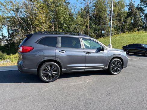 Used 2022 Subaru Ascent Onyx Edition AWD/4WD image 7