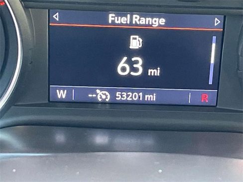 Certified 2021 Chevrolet Silverado 1500 LTZ w/ LTZ Convenience Package II image 27