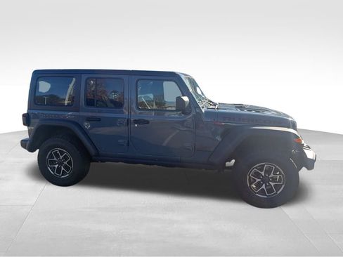 Used 2024 Jeep Wrangler Unlimited Rubicon image 4