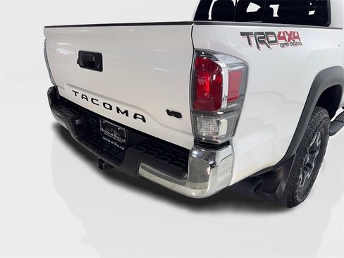 Used 2023 Toyota Tacoma 4x4 Double Cab image 18
