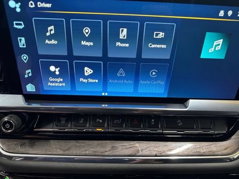 Used 2024 Chevrolet Silverado 2500 LTZ w/ LTZ Plus Package AWD/4WD image 13