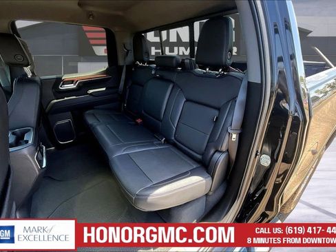 Used 2023 GMC Sierra 1500 Denali AWD/4WD image 23