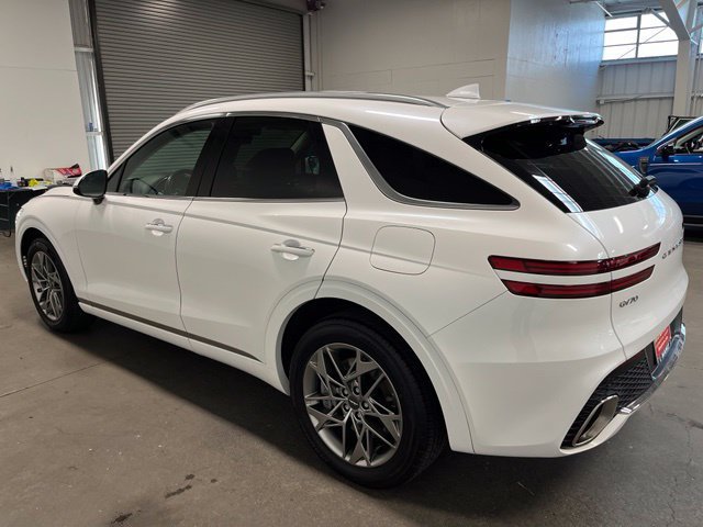 Used 2025 Genesis GV70 2.5T AWD/4WD image 5