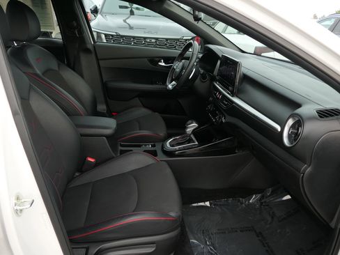 Used 2023 Kia Forte GT image 27